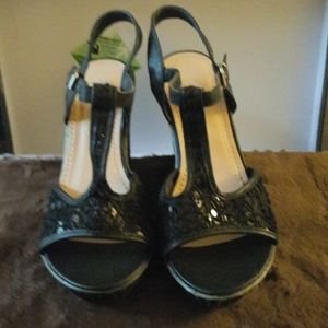 Patrizia wedge sandal black sequin